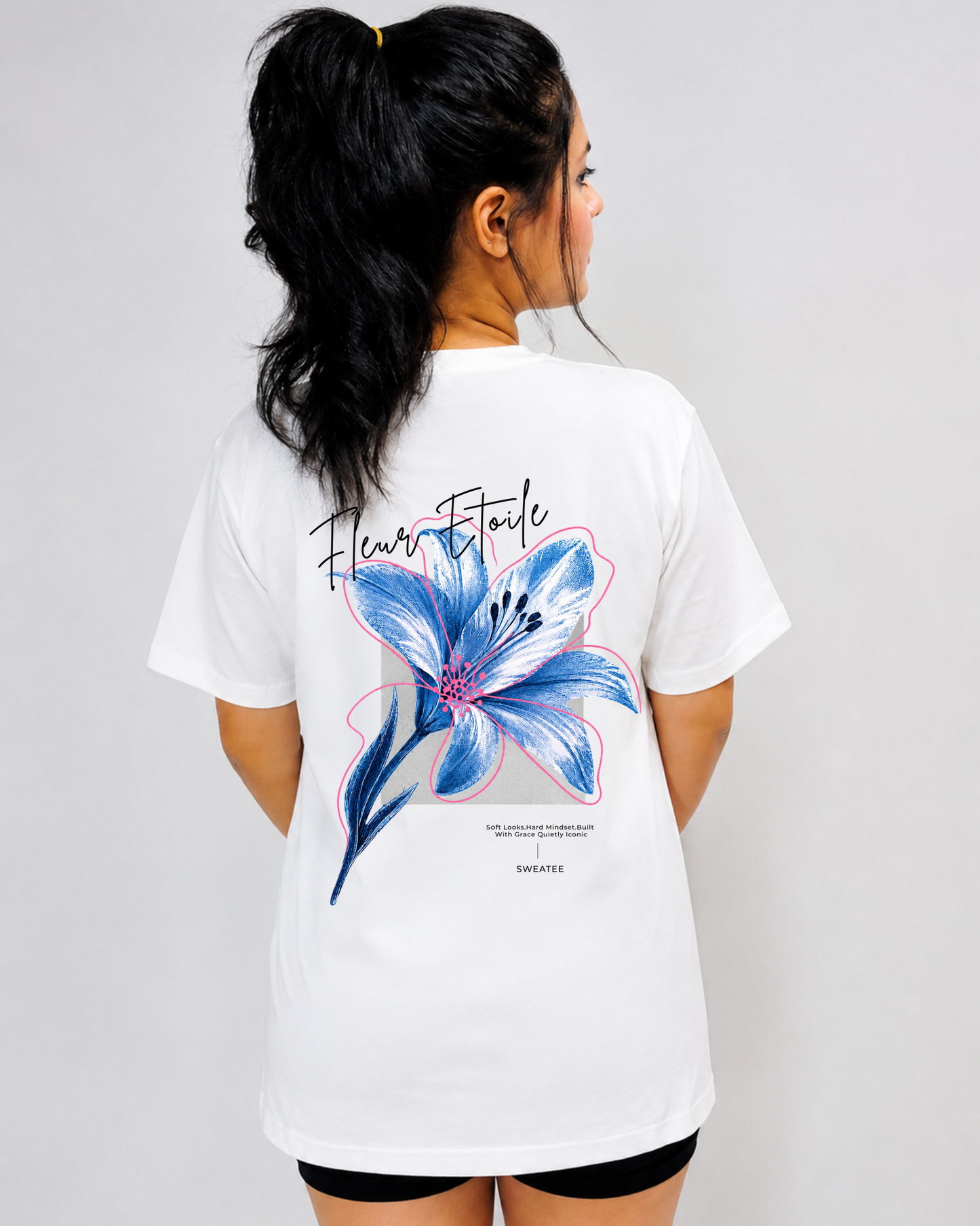 Fleur Etolie Unisex Tshirt