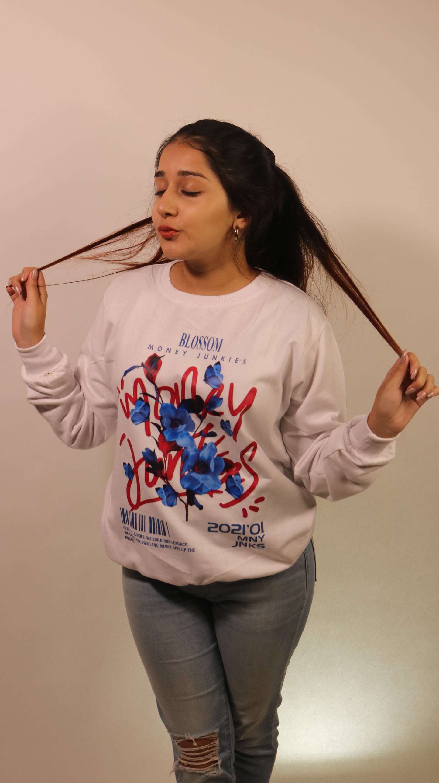 Blossom White Sweatshirt